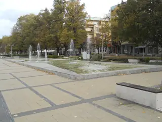 Водна каскада и фонтан - Перник