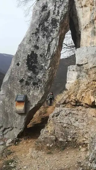 Скален комплекс Вражите дупки