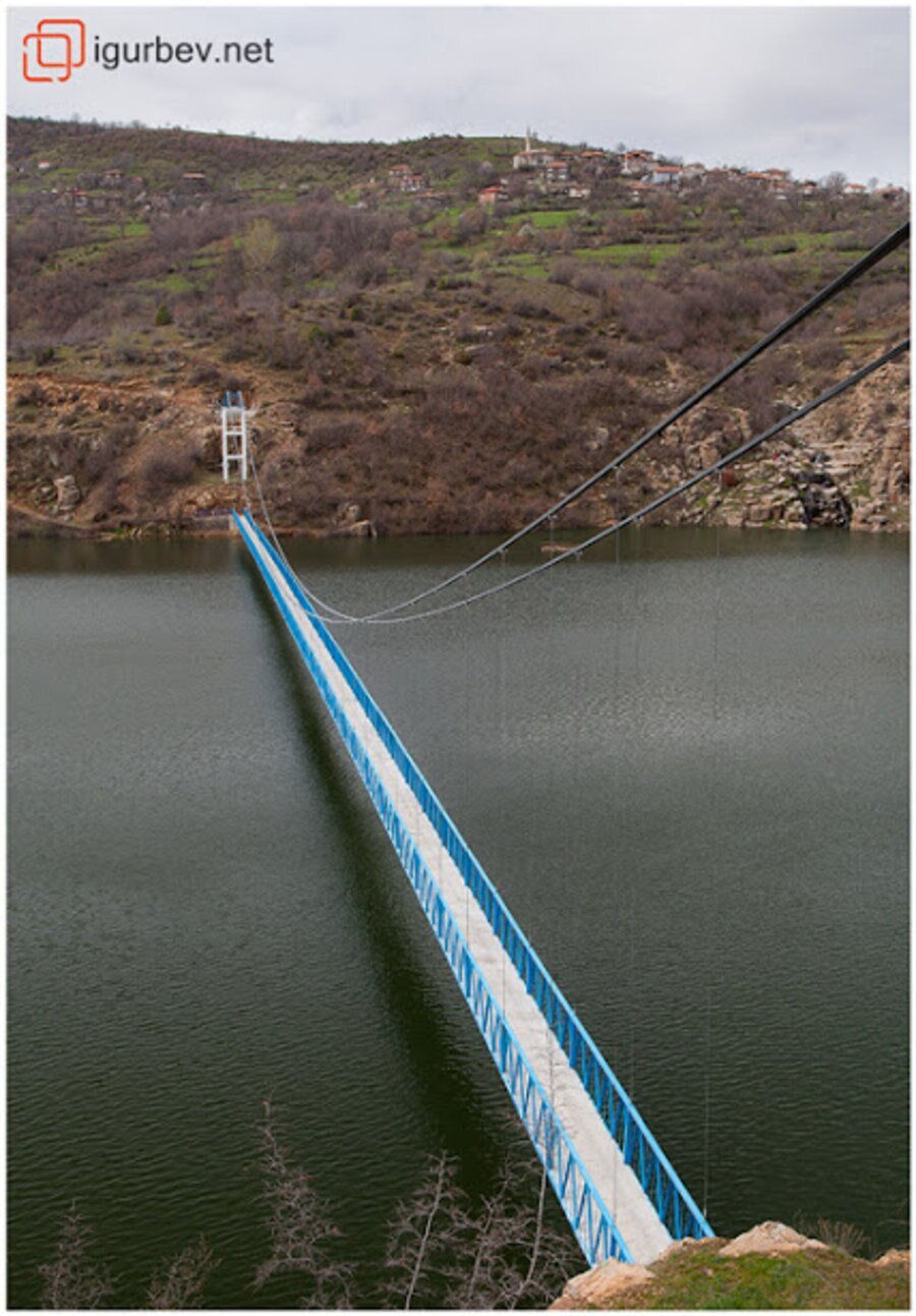 Въжен мост - Лисиците