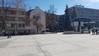 Площад "Николай Гяуров" - Велинград