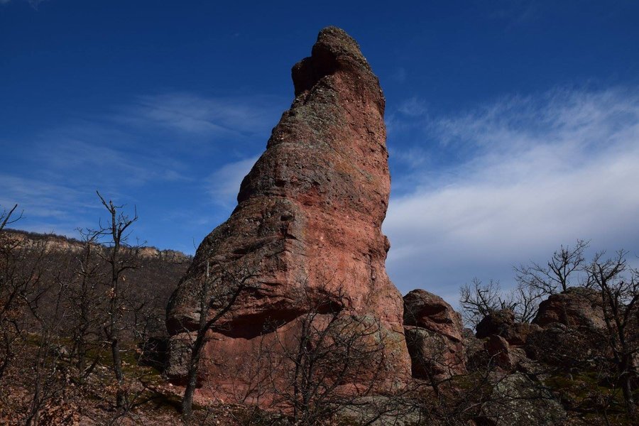 Скално светилище "Боров камък" - Боровица