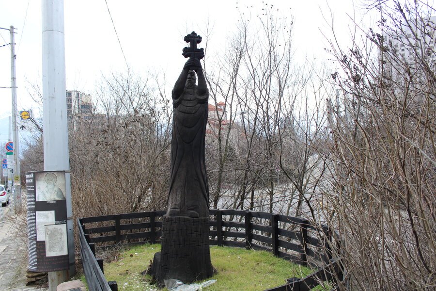 Скулптура на Патриарх Евтимий - София