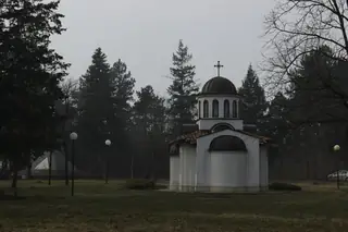 Мемориален парк "Генерал В. Н. Лавров" - Горни Дъбник