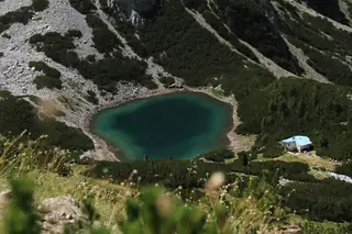 Синивръшко езеро