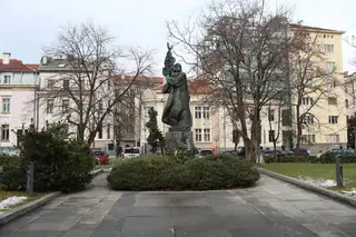 Паметник на Паисий Хилендарски  - София