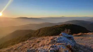 Пейка с панорамна гледка - Конявска планина