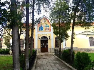 Църква "Света Троица" - Ловеч