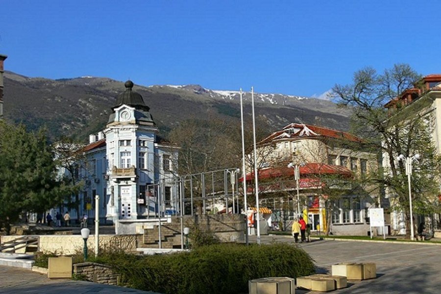 Аязмо при параклис "Света Марина" - Карлово