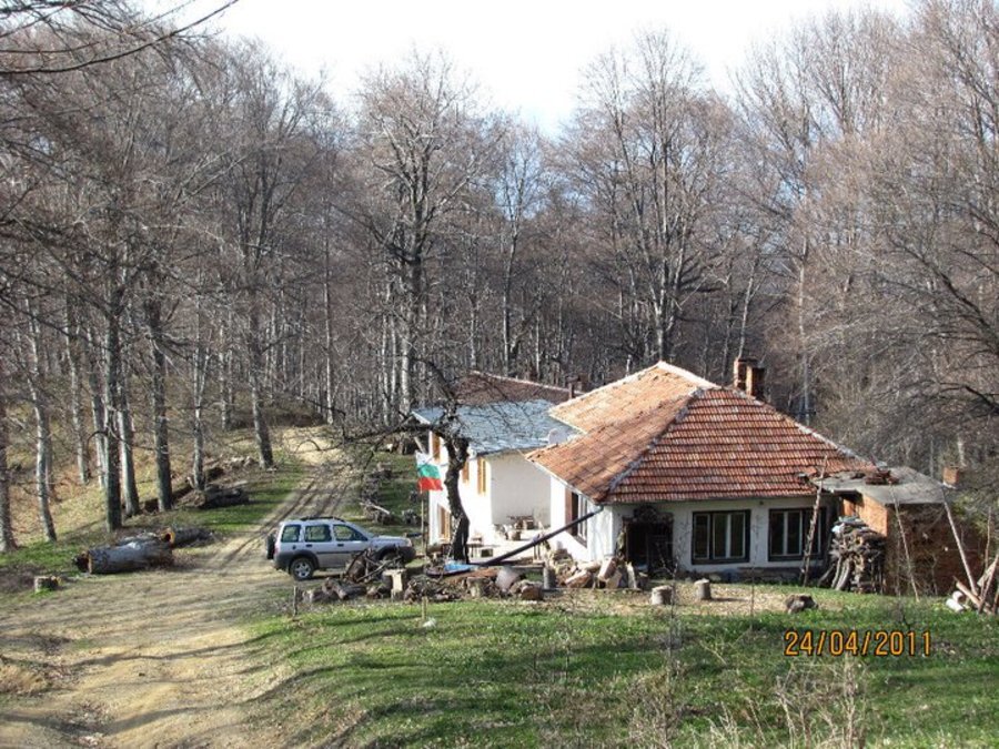 Хижа "Сакарджа"