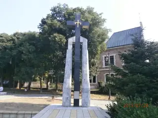 Паметникът на жертвите на комунизма - Варна