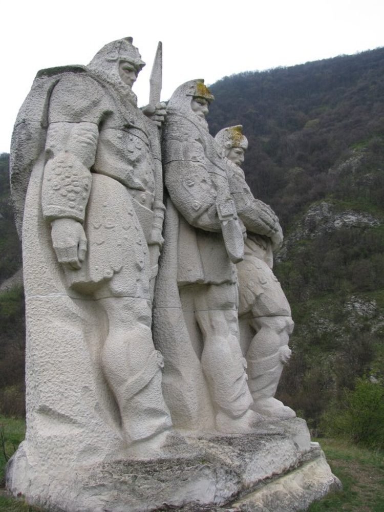 Каменната стража - Котел