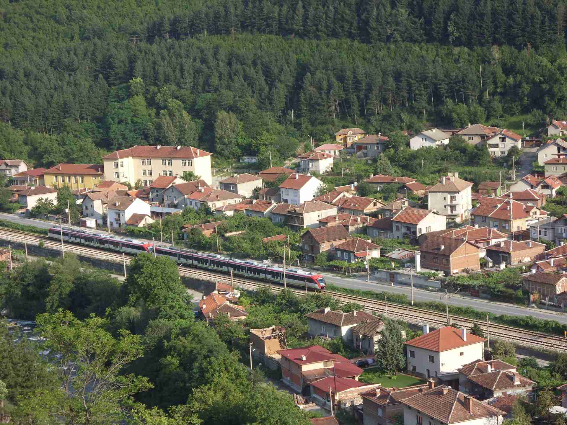 Момина клисура