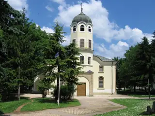 Митрополитски храм "Св. Николай" - Враца