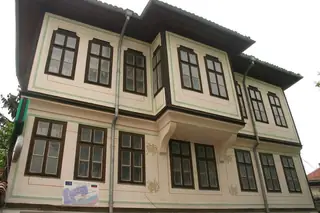 Свещаровата къща - Търговище