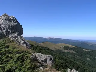 Местност "Джемински камък" - Антон