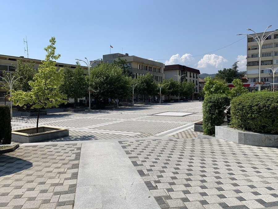 Централен площад "Септември" - Симитли