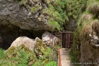 Пещера "Дяволското гърло"