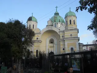 Храм "Св. Св. Кирил и Методий" - София