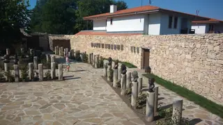 Алея на писателите - Плиска