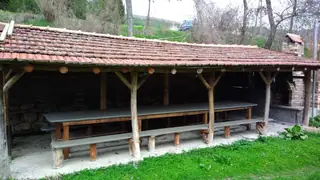 Място за пикник - с.Малко Чочовени