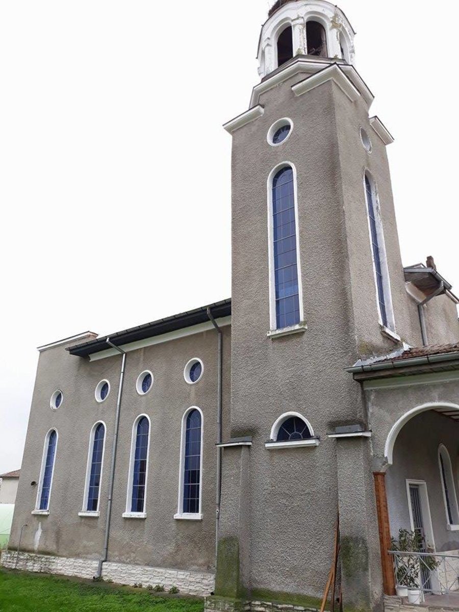 Храм "Свети Спас" - Войводиново