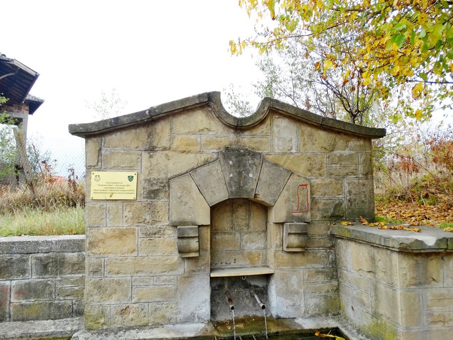 Томовската чешма -с.Батулци