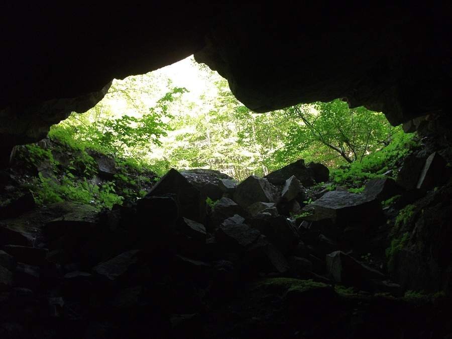 Пещера Маноилова дупка - с.Рибново