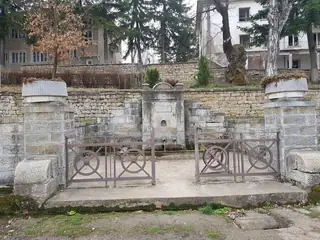 Чешмата с петте чучура - с.Ново село