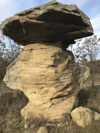 Пробитият камък - Бероново