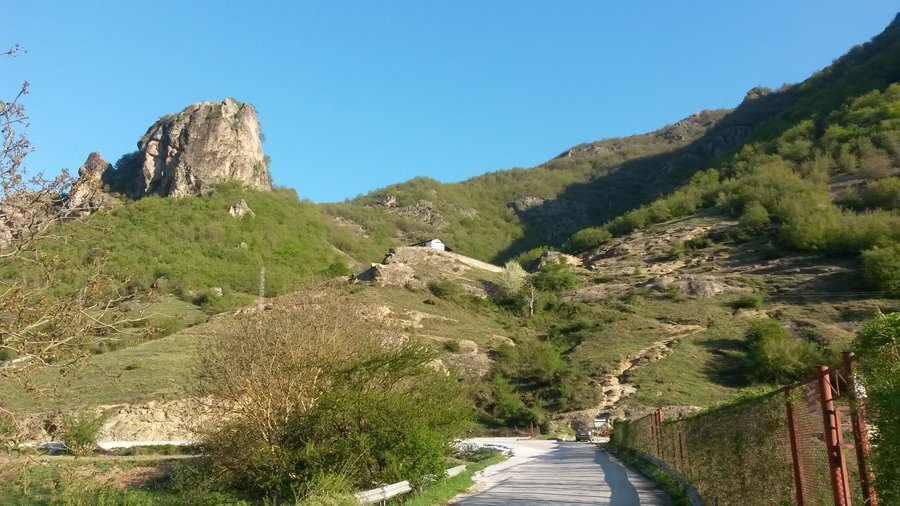 Параклис "Св. Георги" - Девин