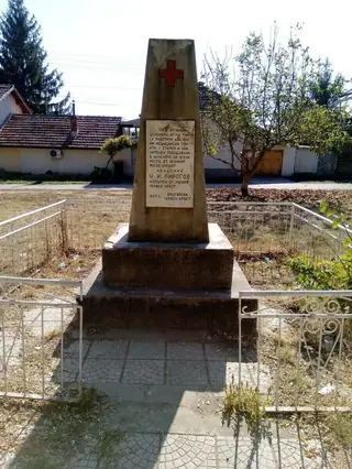 Паметник в памет на д-р Пирогов - Пордим