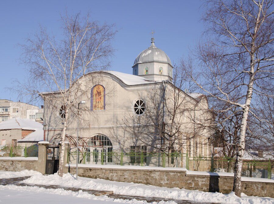 Църква "Свети Димитър" - Омуртаг