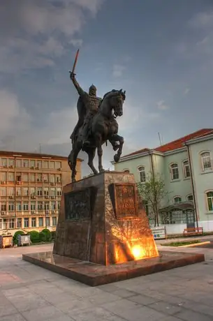 Паметник на цар Калоян - Варна