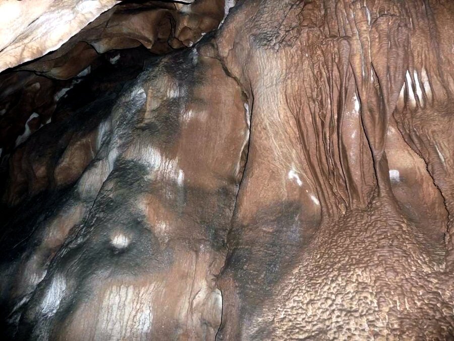 Козарска пещера - Гара Лакатник