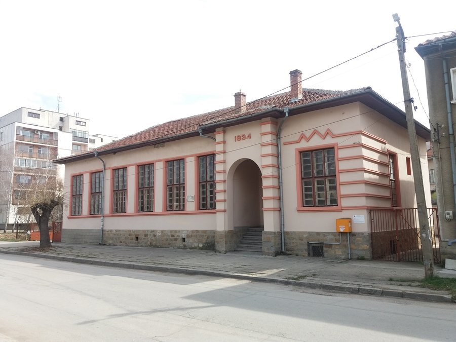 Домът-трапезария "Еленка и Ботю Ангелови" - Севлиево