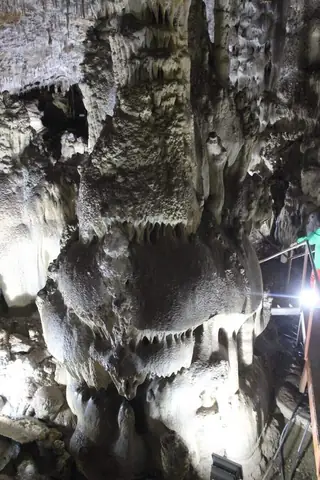 Пещера "Добростански бисер"