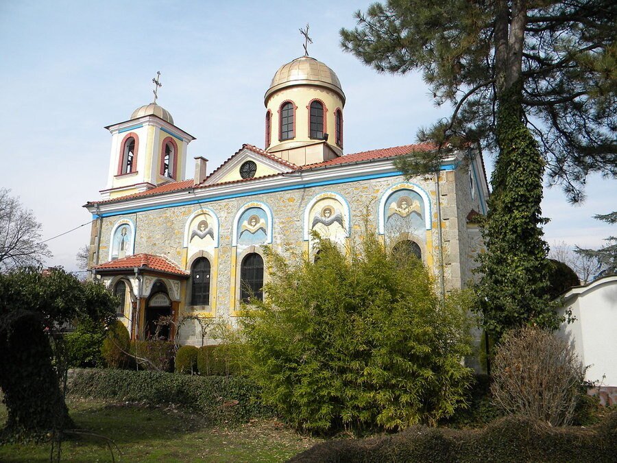 Църква "Свети Пантелеймон" - Хисаря