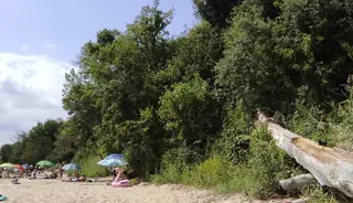 Плаж Траката — малък полудив плаж край Варна