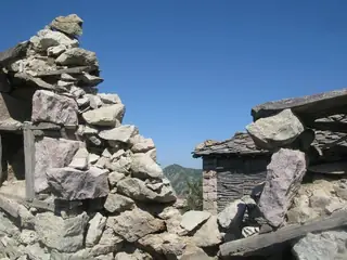 Скален феномен Саръкая