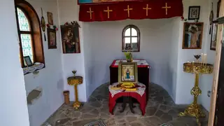 Параклис "Покров Богородичен" - с.Бабинци