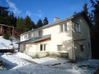 Хижа "Чакър Войвода"