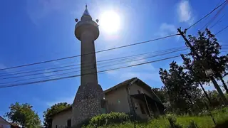 Джамия - Две Могили