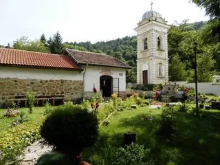 Църква "Света Петка" - Брезник