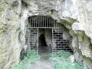 Мусинска пещера - Мусина