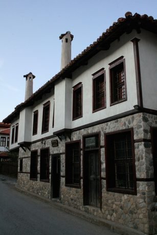 Хаджи Костадиновия хан - Златоград