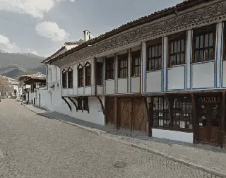 Бухалов хан - Карлово