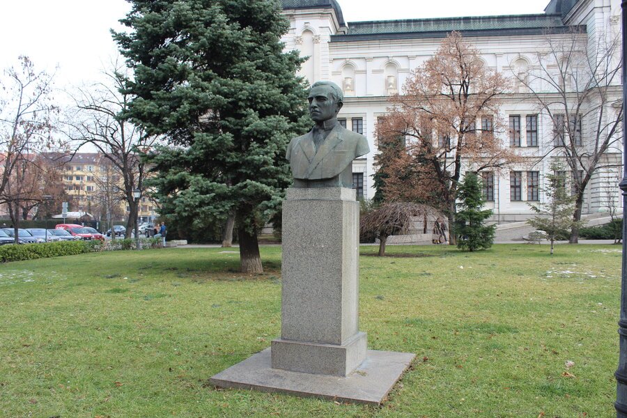 Паметник на Петко Д. Петков  - София