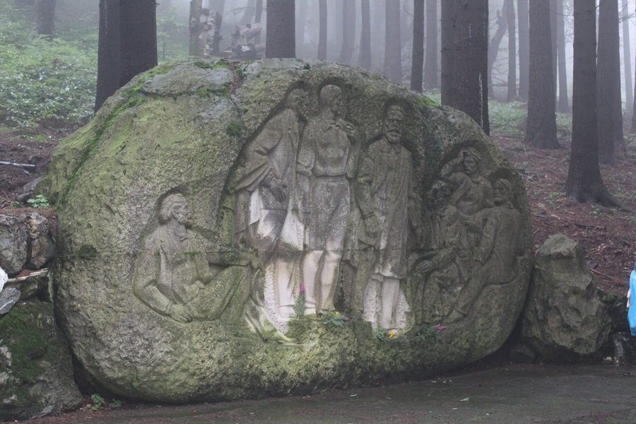 Паметник на Бузлуджанския конгрес - Бузлуджа