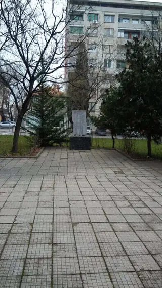 Паметна плоча на Светиниколското училище - Стара Загора