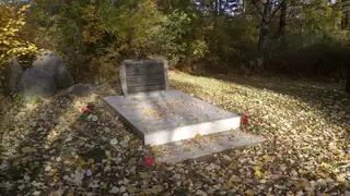 Паметник на червеноармейци - Батановци